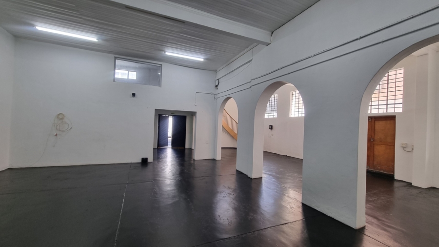To Let Commercial Property for Rent in Woodstock Western Cape